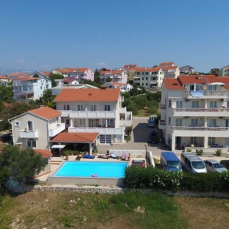 Villa Jurac Povljana Esterno foto